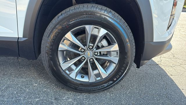 new 2026 Chevrolet Equinox car, priced at $30,820