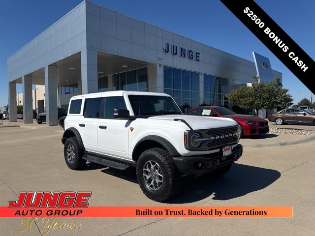 2025 Ford Bronco Badlands 4-Door 4WD