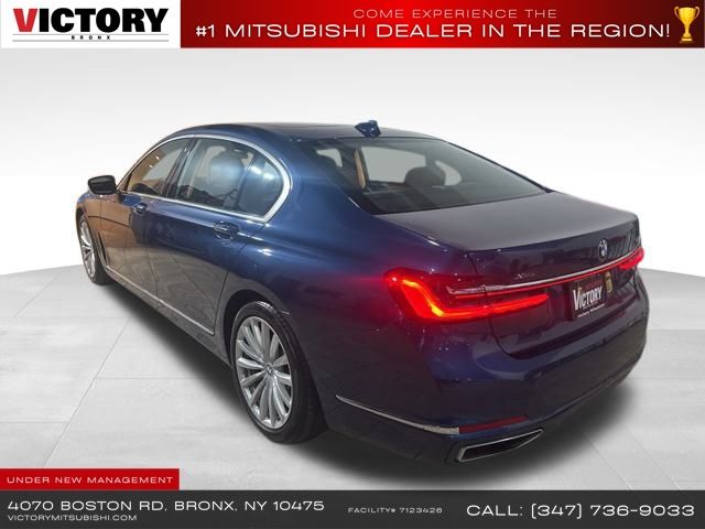 2022 BMW 7-Series 740i xDrive photo