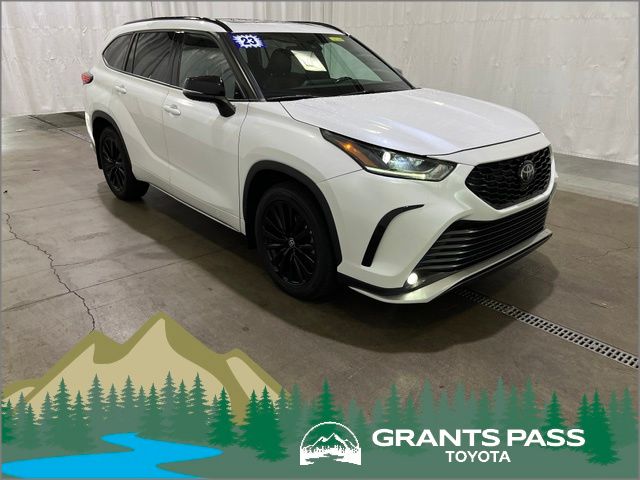 2023 Toyota Highlander XSE AWD