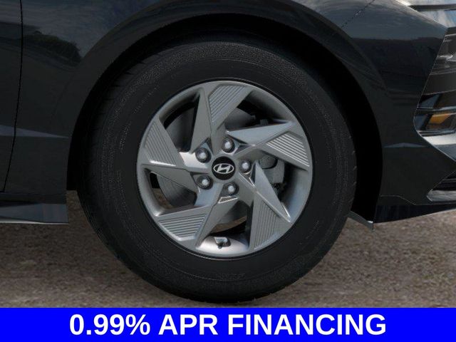 New 2026 Black Hyundai SE image 9