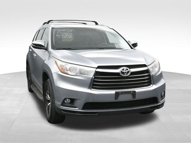 2016 Toyota Highlander XLE V6 5