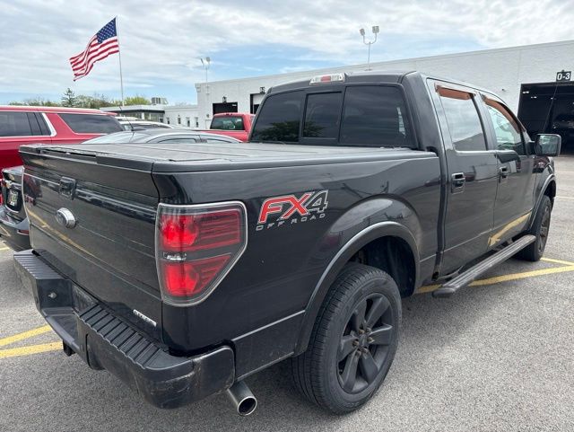 View vehicle photo 6