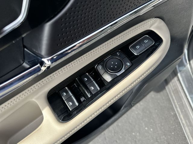 Certified Used 2025 Gray Lincoln Premiere image 17