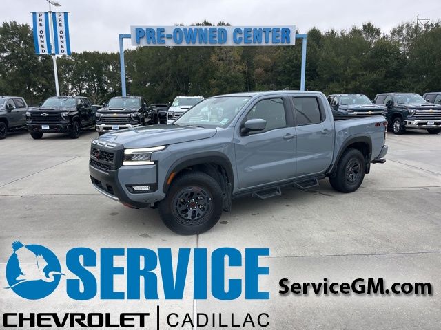2025 Nissan Frontier PRO-4X Crew Cab 4WD