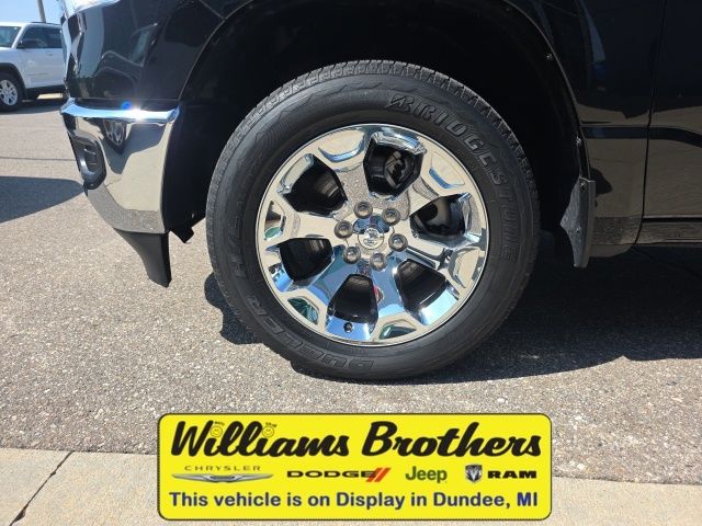 2021 Ram 1500 Big Horn/Lone Star - Diamond Black Crystal Pearlcoat exterior view 12