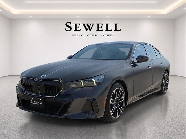 Gray (Dark Graphite Metallic) 2027 BMW 5 Series Sedan Rear-Wheel Drive 8-Speed Automatic