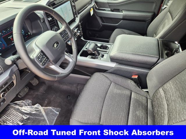2025 Ford F-150 XLT photo