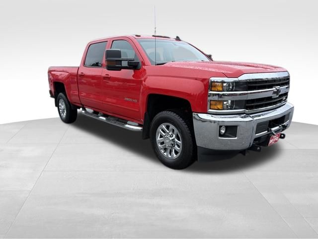 Red Hot 2018 Chevrolet Silverado 2500HD LT Crew Cab 4WD Pickup Truck Four-Wheel Drive 6-Speed Automatic Overdrive