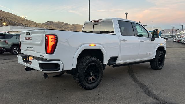 2024 GMC Sierra 2500HD AT4 3