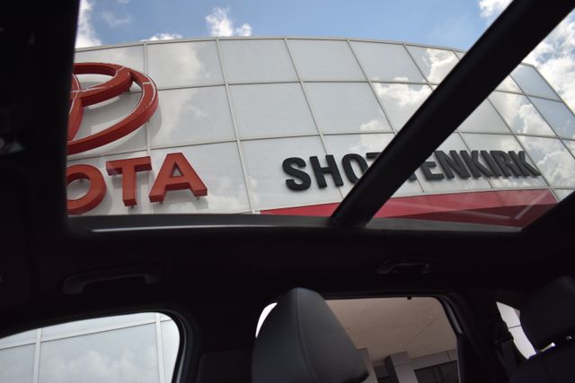 Used 2024 Kia Sorento SUV