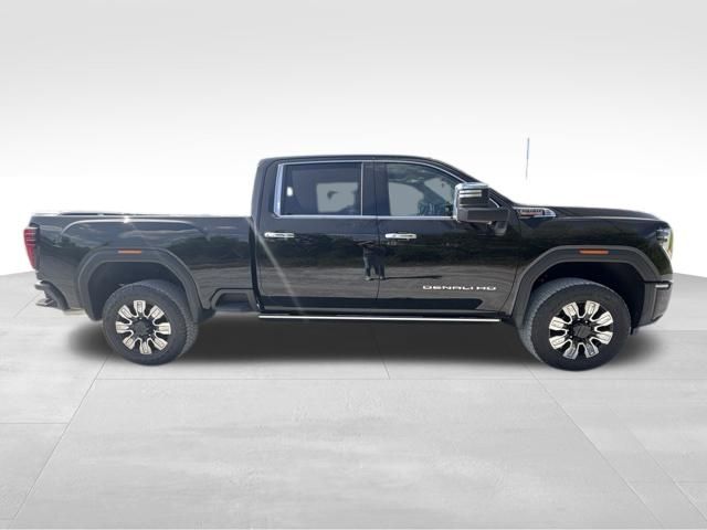 2026 GMC Sierra 2500HD Denali