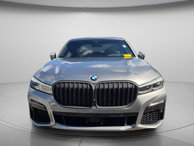 2021 BMW 740i - $36,291