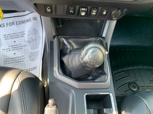 Used 2018 Toyota Tacoma Truck
