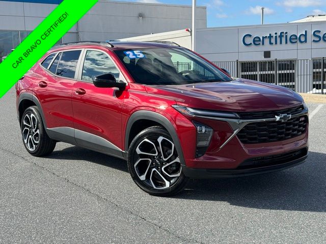 2025 Chevrolet Trax RS with 2RS FWD