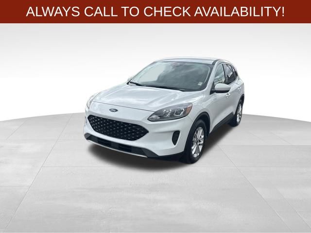 2020 Ford Escape SE photo