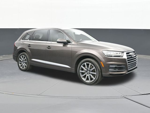 2019 Audi Q7 45 TFSI quattro Premium Plus