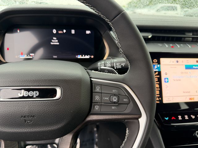 new 2026 Jeep Grand Cherokee car, priced at $37,525