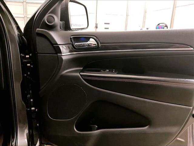2020 Jeep Grand Cherokee Trailhawk Gray at Bob Ruth Ford