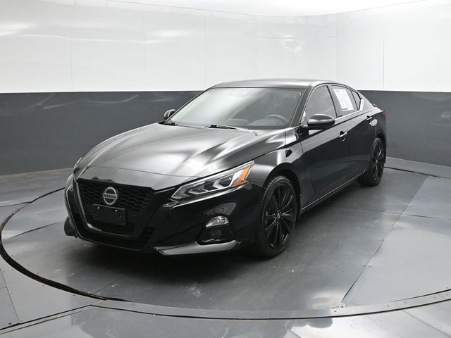 2022 Nissan Altima 2.5 SR FWD