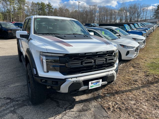 Oxford White 2025 Ford F-150 Raptor SuperCrew 4WD Pickup Truck Four-Wheel Drive Automatic