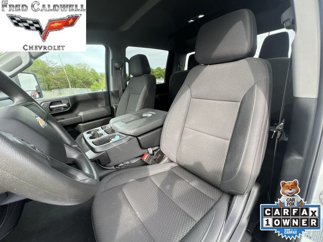 ChevroletSilverado 2500HD24