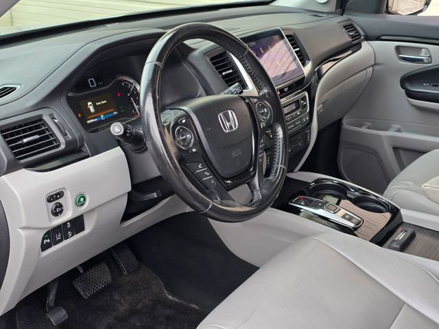 2016 Honda Pilot Touring 30