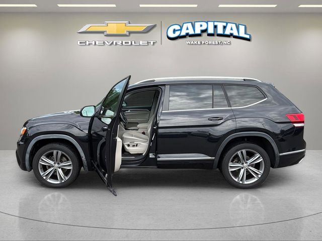 Used 2019 Black Volkswagen 3.6L V6 SEL R-Line image 9