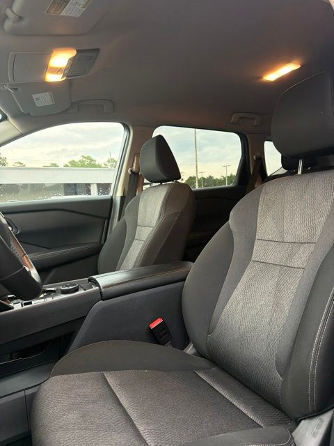 Used 2025 Nissan Rogue SUV