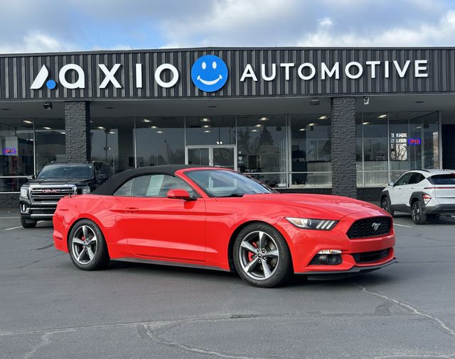 2016 Ford Mustang V6 Convertible RWD