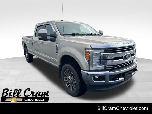 2017 Ford F-350SD Lariat photo