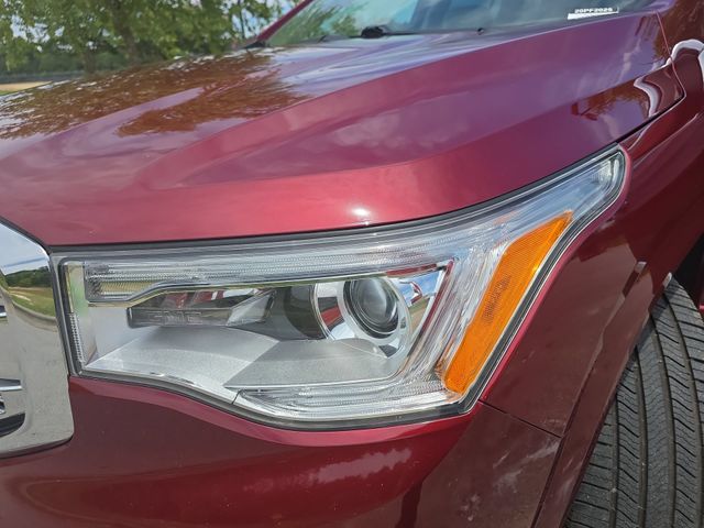 Used 2018 Crimson Red Tintcoat GMC Denali image 34