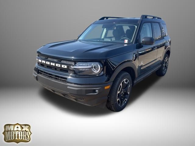 2024 Ford Bronco Sport Outer Banks 3