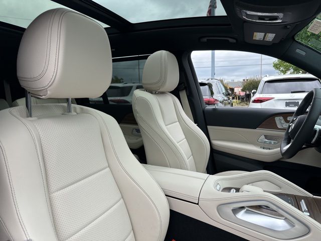 2026 Mercedes-Benz GLS GLS 450 White at Bob King Buick GMC