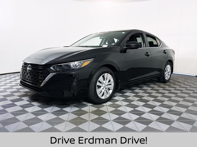 Used 2025 Nissan Sentra Sedan