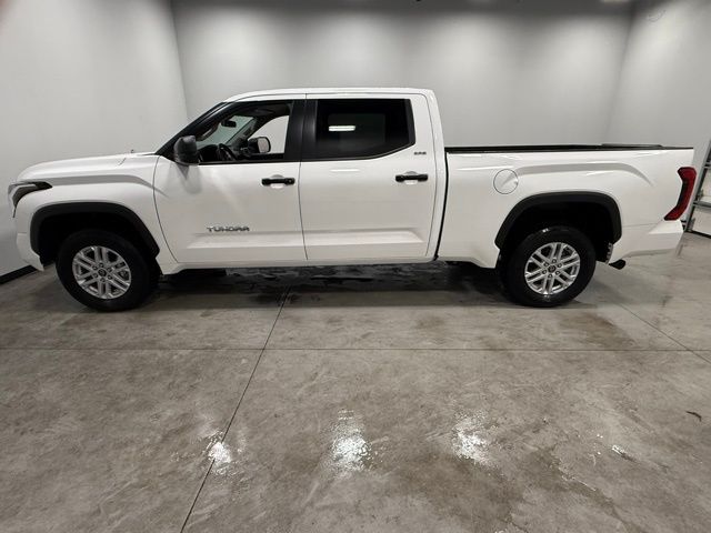 2024 Toyota Tundra SR5 photo