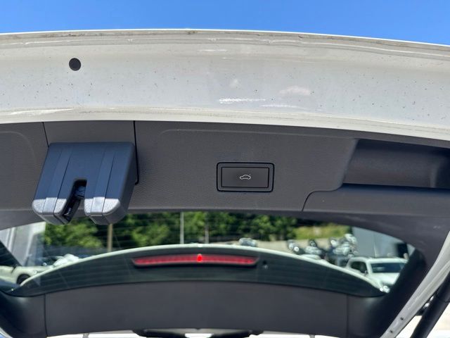 2023 Volkswagen Atlas Cross Sport 2.0T SE w/Technology White at Sutliff Volkswagen