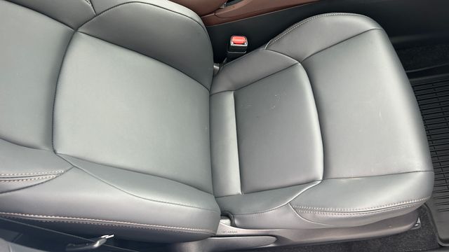 Used 2024 Toyota Venza SUV