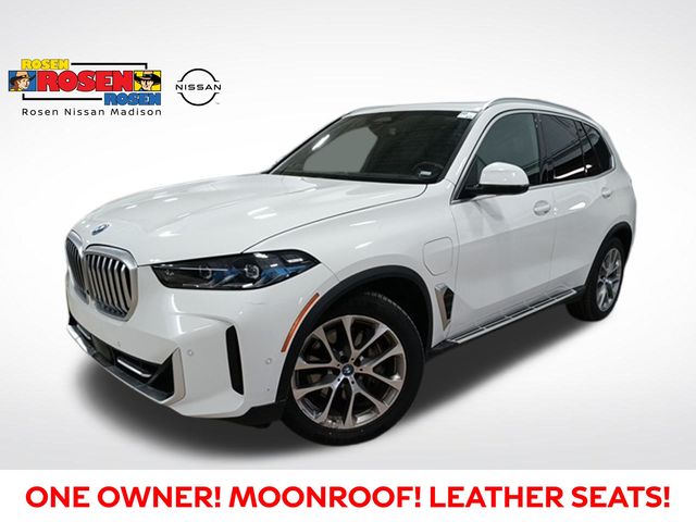 White 2025 BMW X5 xDrive50e AWD SUV / Crossover All-Wheel Drive 8-Speed Automatic