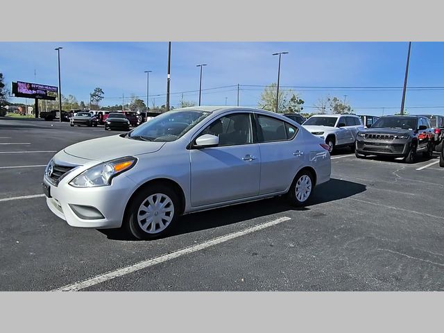 2019 Nissan Versa 1.6 SV