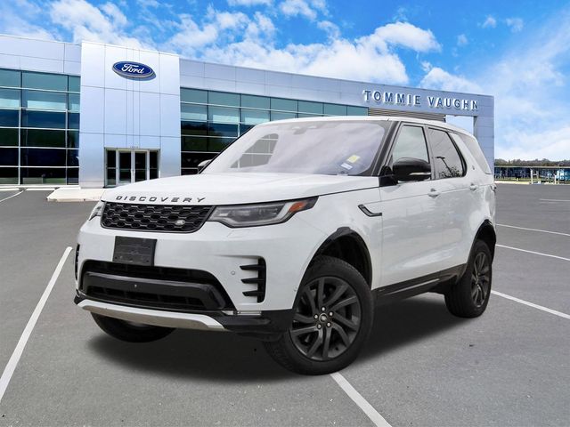 White 2022 Land Rover Discovery P300 S R-Dynamic AWD SUV / Crossover All-Wheel Drive 8-Speed Automatic