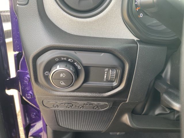 2026 Jeep Gladiator Willys - Reign exterior view 16