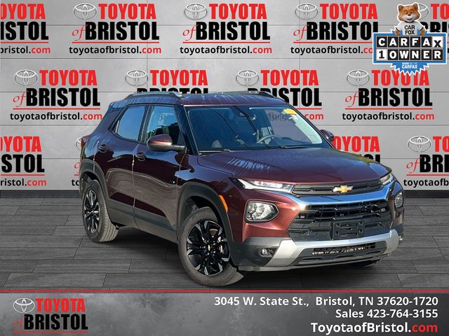 Red Metallic 2022 Chevrolet Trailblazer SUV / Crossover Four-Wheel Drive 9-Speed Automatic
