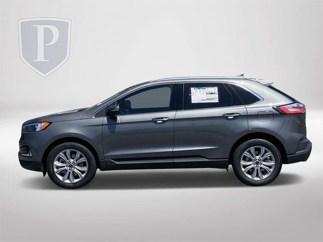 2024 Ford Edge Titanium 2