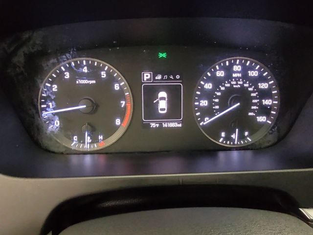 2017 – Hyundai – Sonata