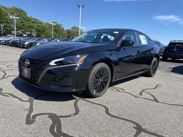 Super Black Clearcoat 2026 Nissan Altima 2.5 SV AWD Sedan All-Wheel Drive Continuously Variable Transmission