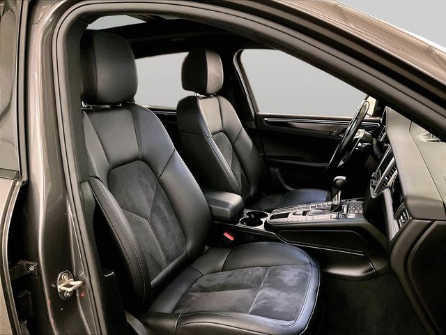 2018 Porsche Macan Base Gray at Bob Ruth Ford