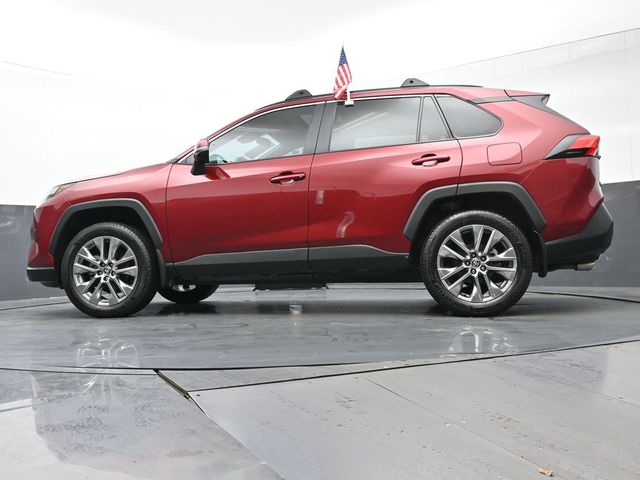 2023 Toyota RAV4 XLE Premium 38