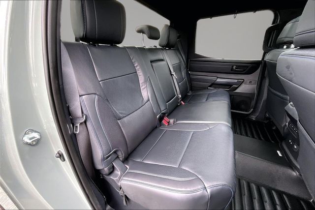 2025 Toyota Tundra Platinum - Photo 19