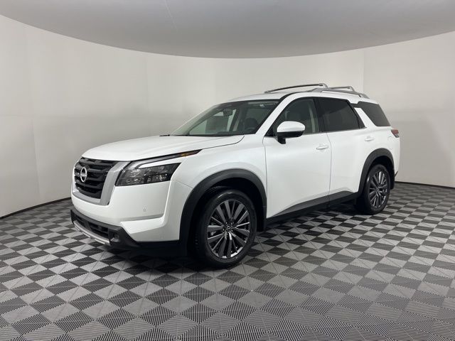 2025 Nissan Pathfinder SL 5